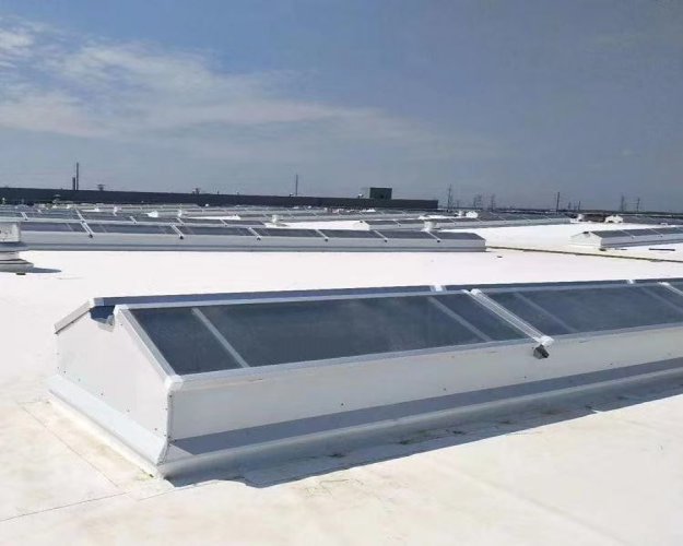 屋頂采光排煙天窗